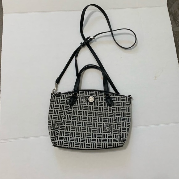 Anne Klein purse - Picture 6 of 6